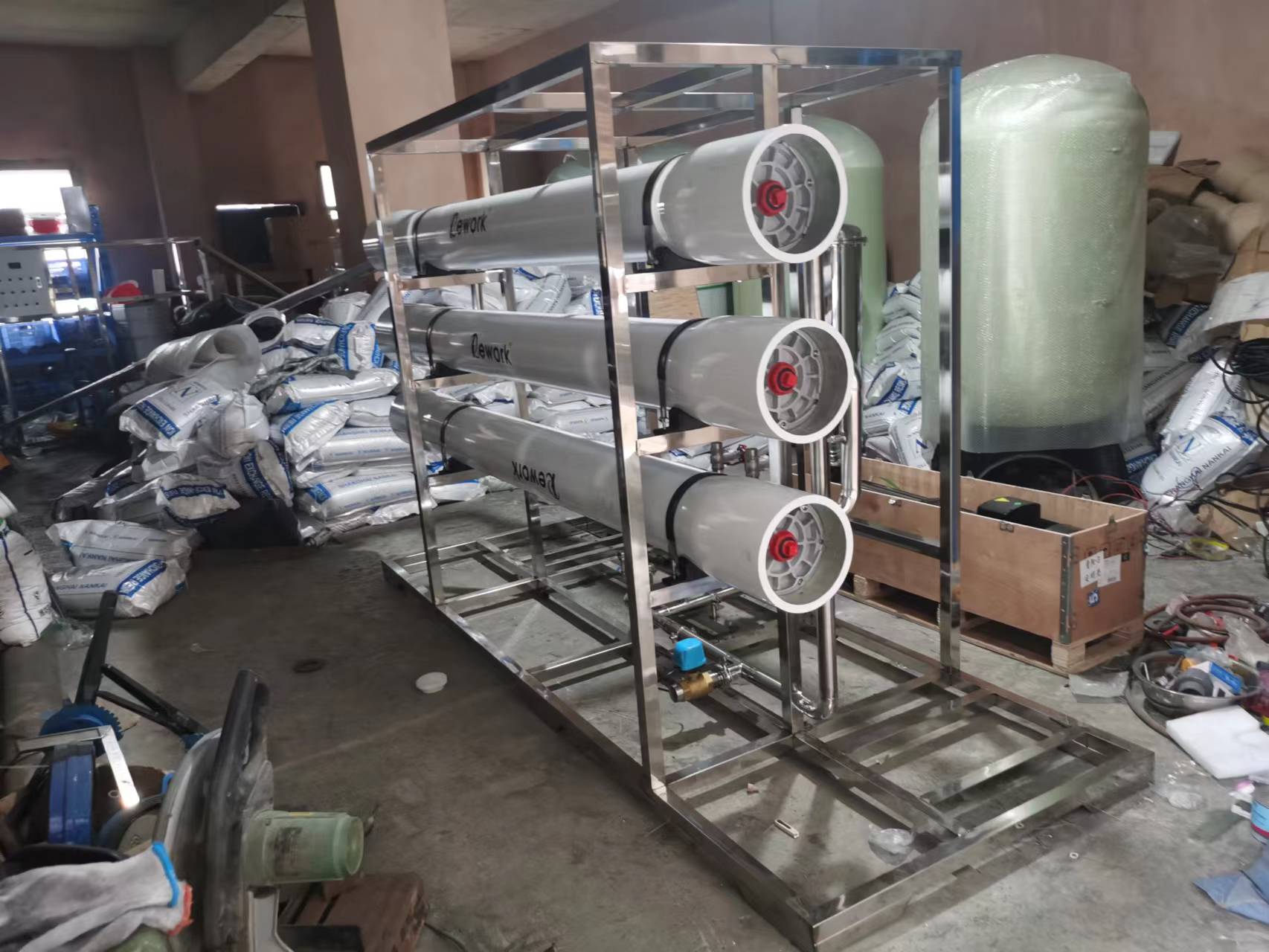 貴陽純水酒廠凈水設備，6噸反滲透設備